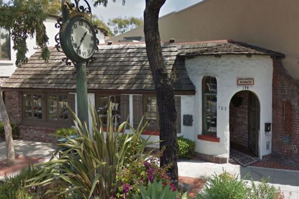 John’s Jewelry & Gems Co.