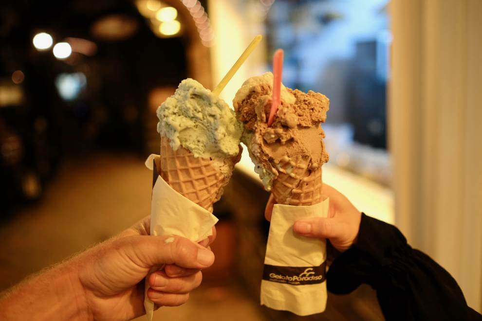 TREAT YOURSELF THIS VALENTINE'S DAY TREAT YOURSELF THIS VALENTINE'S DAY