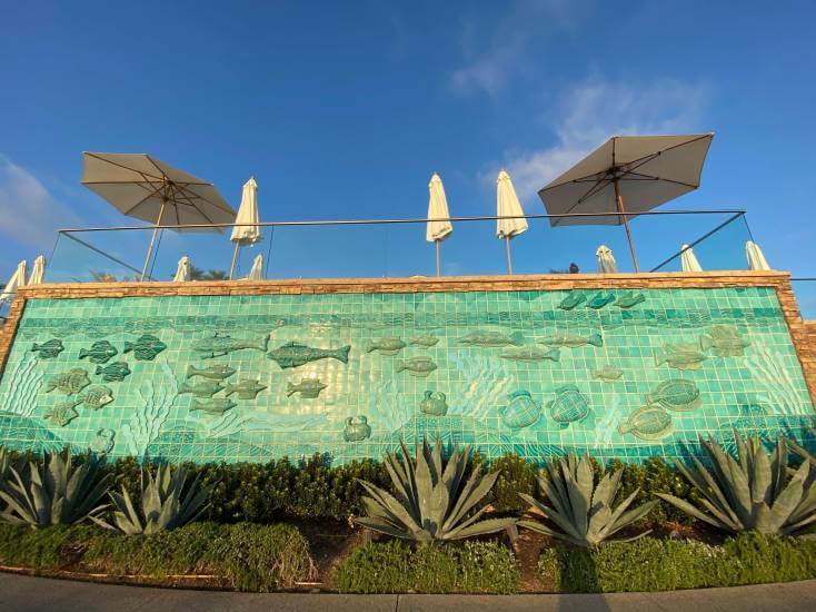 Your Guide to Murals in Laguna Beach